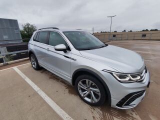 Volkswagen Tiguan R line 2.0 110кВ