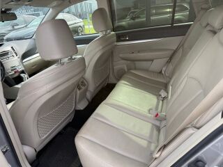 Subaru Legacy 2.5 123kW