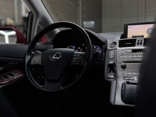 Lexus HS 250h 2.4 110kW