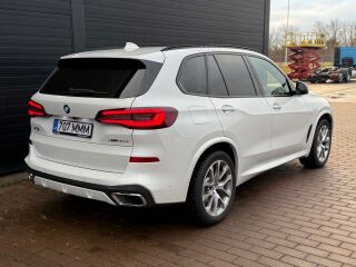 BMW X5 3.0 MHEV 210kW