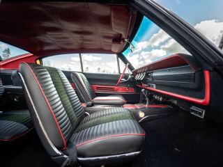Dodge Charger 8.0 V8 450кВ