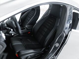 Mercedes-Benz CLA 180 1.6 X117 90kW