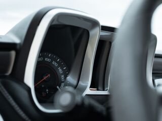 Chevrolet Camaro 1LE 6.2 V8 318kW
