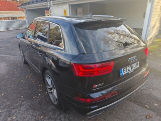 Audi SQ7 4.0 V8 TDi 320kW