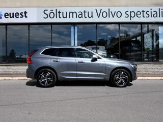Volvo XC60 AWD R-DESIGN XENIUM PRO INTELLI SAFE MY2018 2.0 D5 173kW