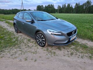 Volvo V40 2.0 110kW