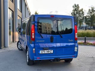 Renault Trafic Long Passenger Pack Clim 2.0 84кВ