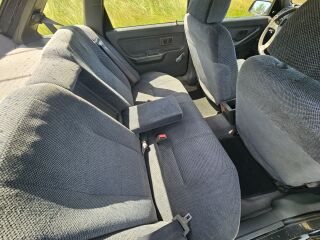 Volvo 440 GL 1.7 64kW