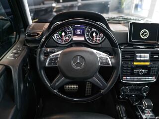 Mercedes-Benz G 63 AMG Biturbo 5.5 V8 400kW