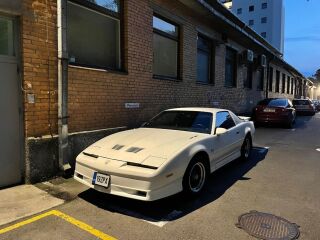 Pontiac Firebird Trans AM GTA 5.7 179kW