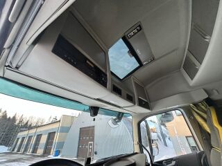 Volvo FH750 6X4 + RETARDER + HIAB CRANE 552kW