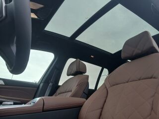 BMW X7 3.0 250kW