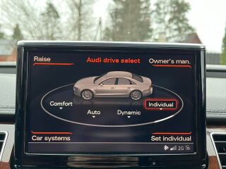 Audi A8 4.0 v8 309kW