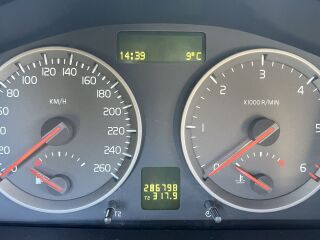 Volvo C30 2.4 I5 D5 132kW