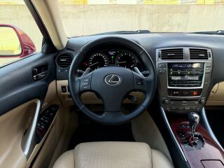 Lexus IS 250 Luxury 2.5 VVT-i 153kW