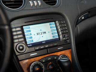Mercedes-Benz SL 550 AMG 5.5 285kW