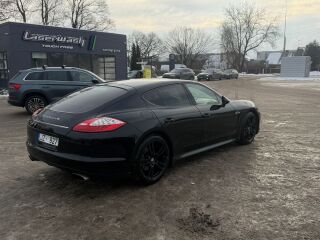Porsche Panamera 4 sport chrono 3.6 V6 220kW