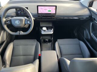 MG MG4 Luxury 150kW