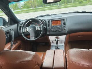 Infiniti FX35 3.5 209kW