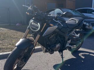 Honda CB 650 RA RH01E 70кВ