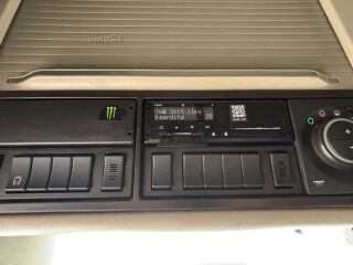 Volvo FH 460 4x2 EURO6 + TWIN BED + DOUBLE TANK 345kW