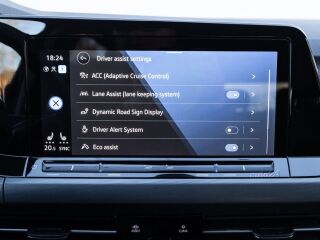 Volkswagen Golf Style 2.0 110kW