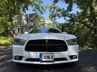Dodge Charger 5.7 276kW