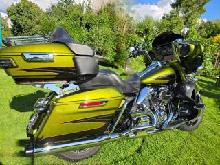 Harley-Davidson FLHTKSE CVO LIMITED V2 75kW