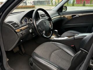 Mercedes-Benz E 320 3.2 150кВ