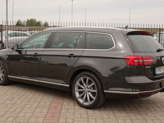 Volkswagen Passat VARIANT HIGHLINE 2.0 R4 110kW