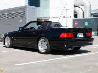 Mercedes-Benz SL 600 AMG 6.0 V12 324kW