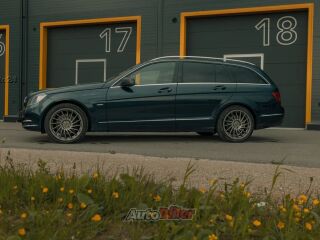 Mercedes-Benz C 300 Blue Efficiency CDI 3.0 V6 170кВ