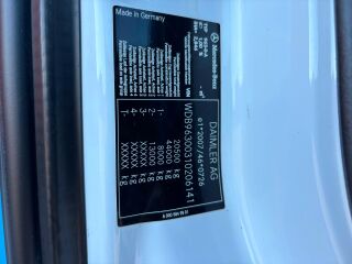 Mercedes-Benz Actros 1833 4x2 240кВ