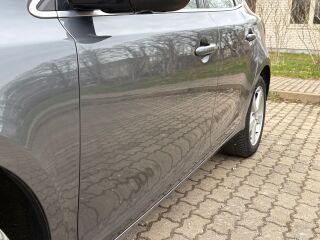Volvo V40 Momentum 1.6 D2 84kW