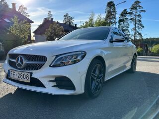 Mercedes-Benz C 220 2.0 143kW