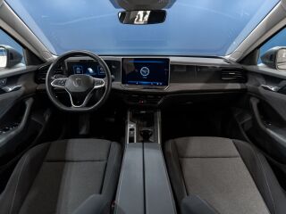 Volkswagen Passat City 1.5 110kW