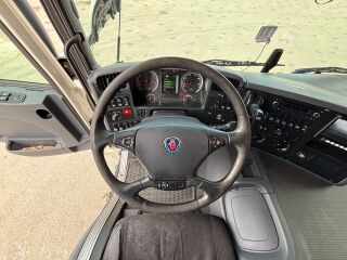 Scania P320 6x2*4 235кВ