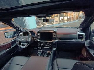 Ford F-150 Lariat Launch Edition 5.0 V8 298kW