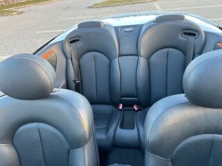 Mercedes-Benz 240 2.6 W6 125кВ