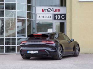 Porsche Taycan Sport Turismo 4S 420кВ