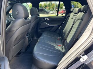 BMW X5 xDrive40i M Sport 3.0 R6 250кВ