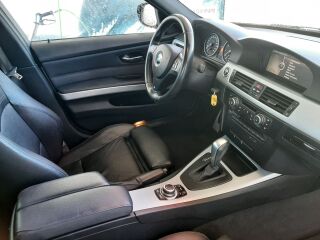 BMW 325 M-Pakett xDrive 2.5 160kW