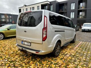 Ford Tourneo Custom 320L EcoBlue Titanium X 2.0 125kW