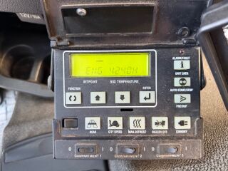 Volvo FE 330 Side open