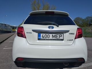 Toyota Yaris LUXURY 1.5 55kW