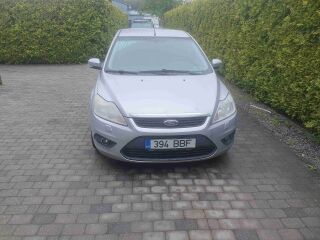 Ford Focus 1.6 74kW