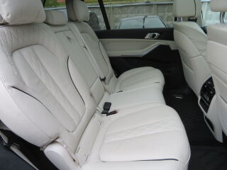 BMW X7 xDrive40d 3.0 250kW