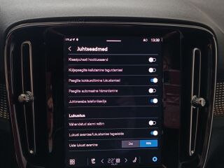 Volvo XC40 Recharge R-Design 80kW