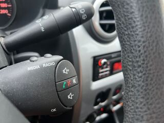 Dacia Sandero Stepway Laureate 1.6 62кВ