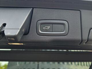 Volvo XC60 AWD R-Design Harman 2.0 D5 173kW